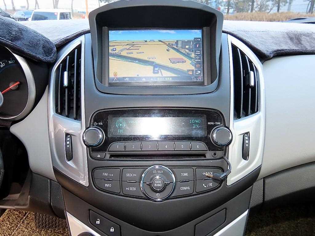 Chevrolet Cruise - Vista 12