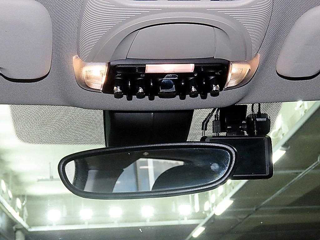 Mini Countryman 2018 Verde - Importación desde Corea - HF Imports Iquique - Foto 15