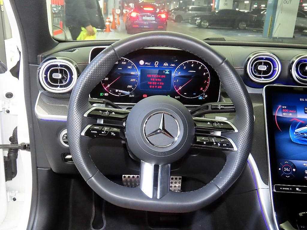 Mercedes Benz C Class - Vista 8