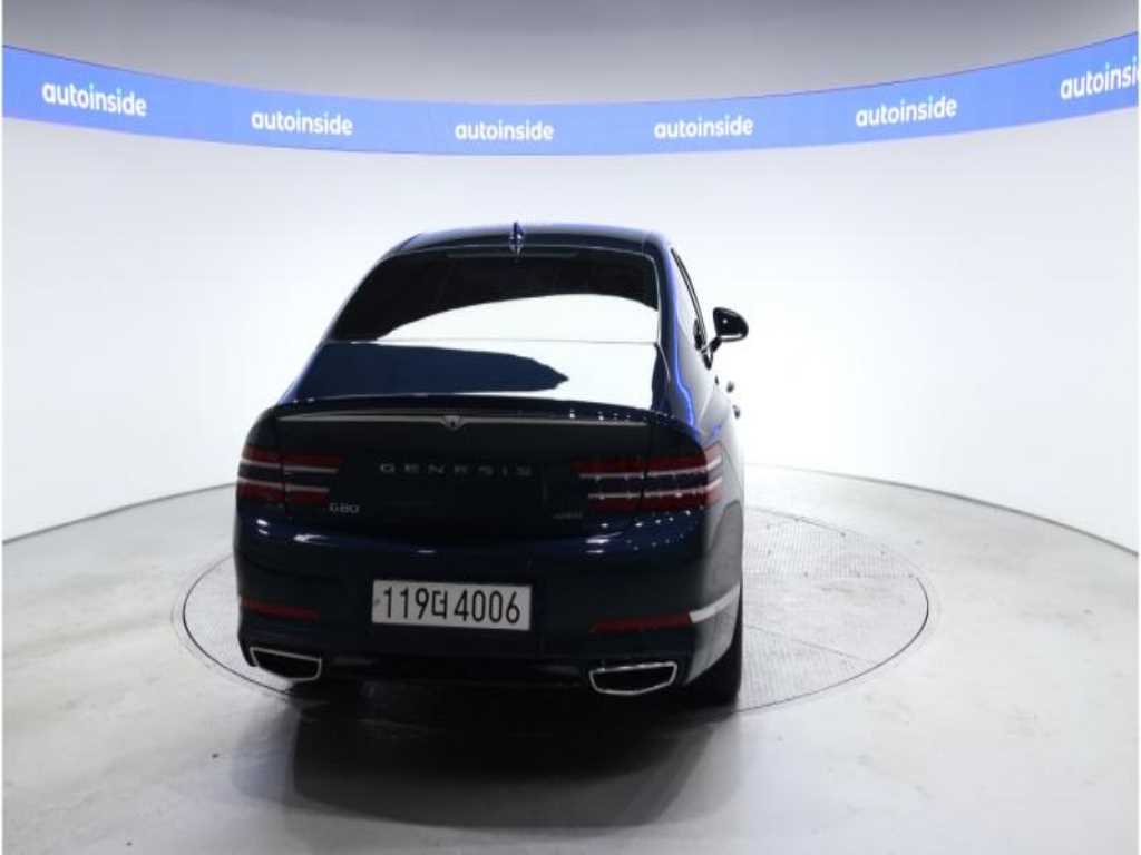 Genesis G80 - Vista 4