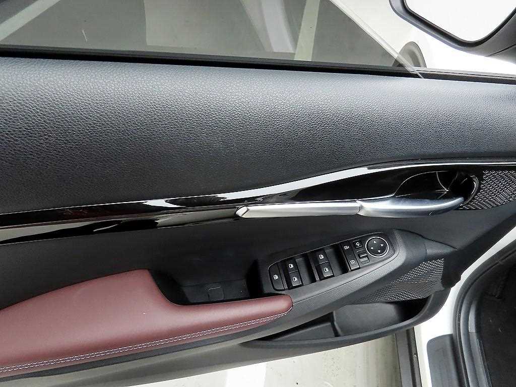 KIA Seltos - Vista 11