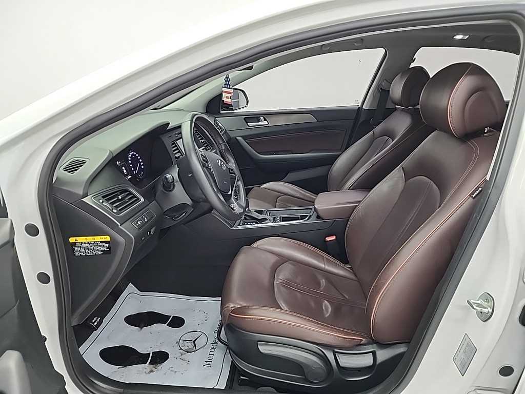 HYUNDAI Sonata - Vista 11