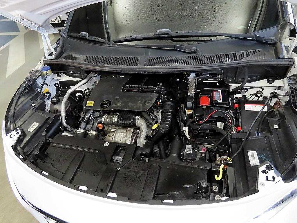 Peugeot 3008 2018 Blanco - Importación desde Corea - HF Imports Iquique - Foto 17