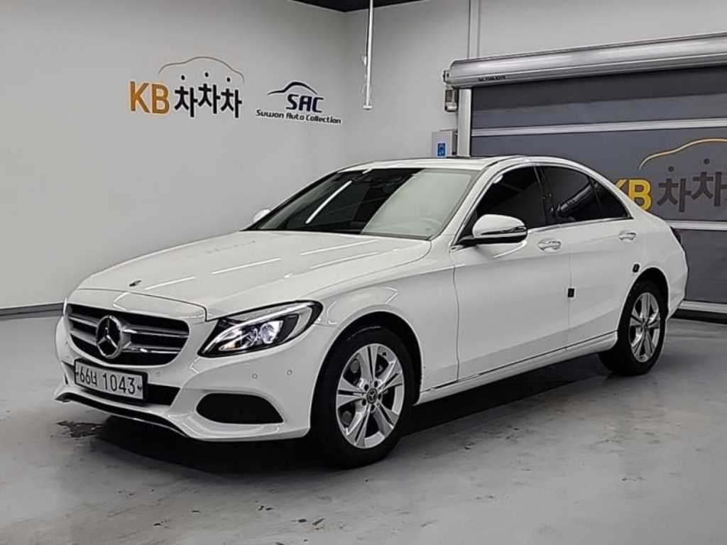 Mercedes Benz C Class - Vista 2