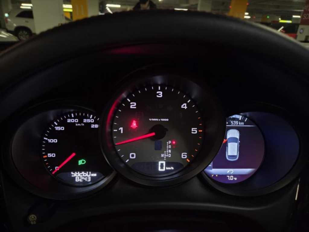 Porsche Macan 2017 Negro - Importación desde Corea - HF Imports Iquique - Foto 14