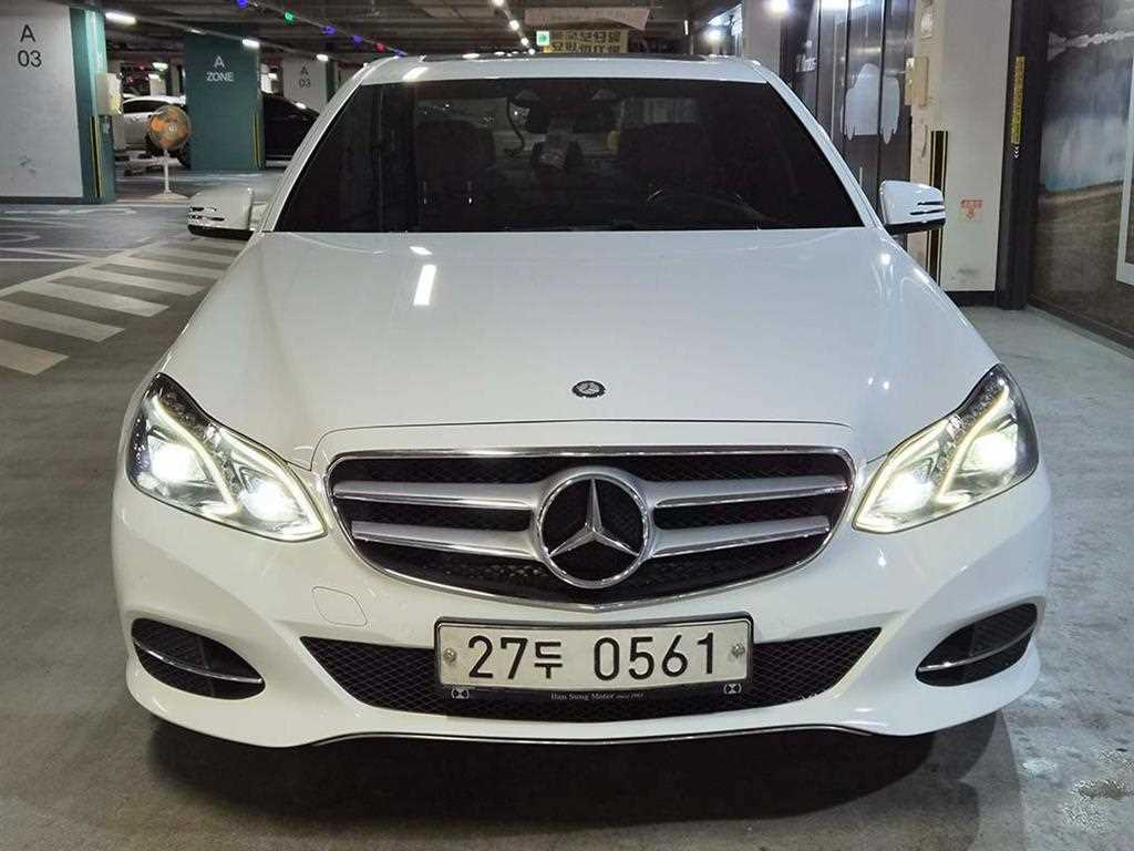 Mercedes Benz E class - Vista 2