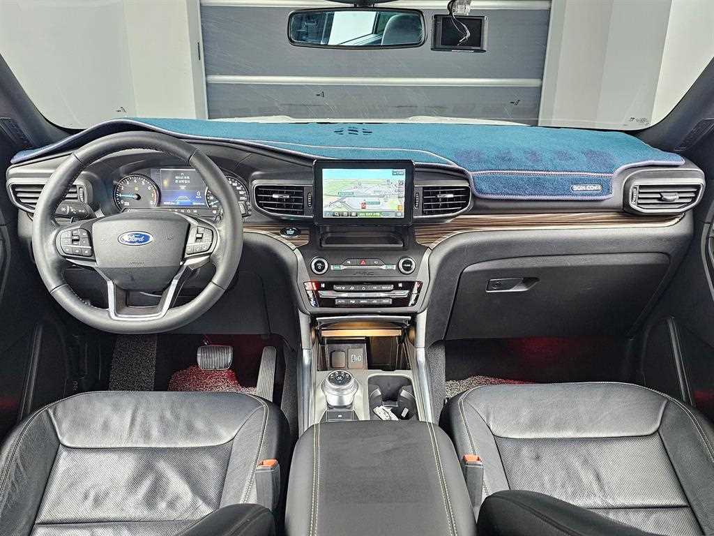 Ford Explorer - Vista 7