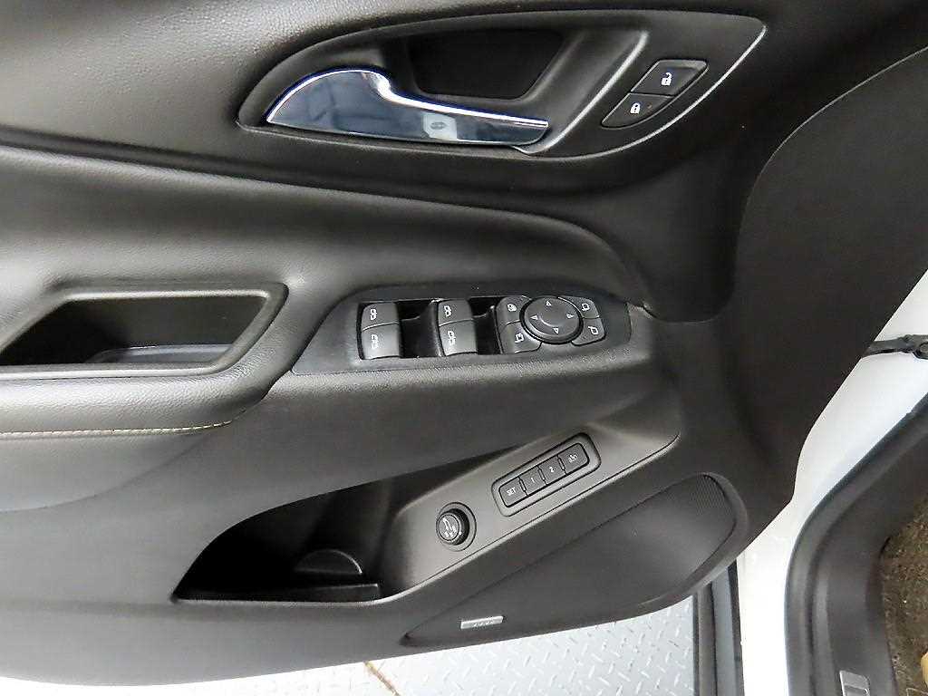 Chevrolet Equinox - Vista 11