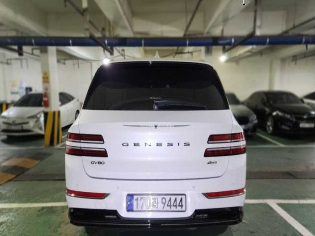 Genesis GV80 - Vista 6