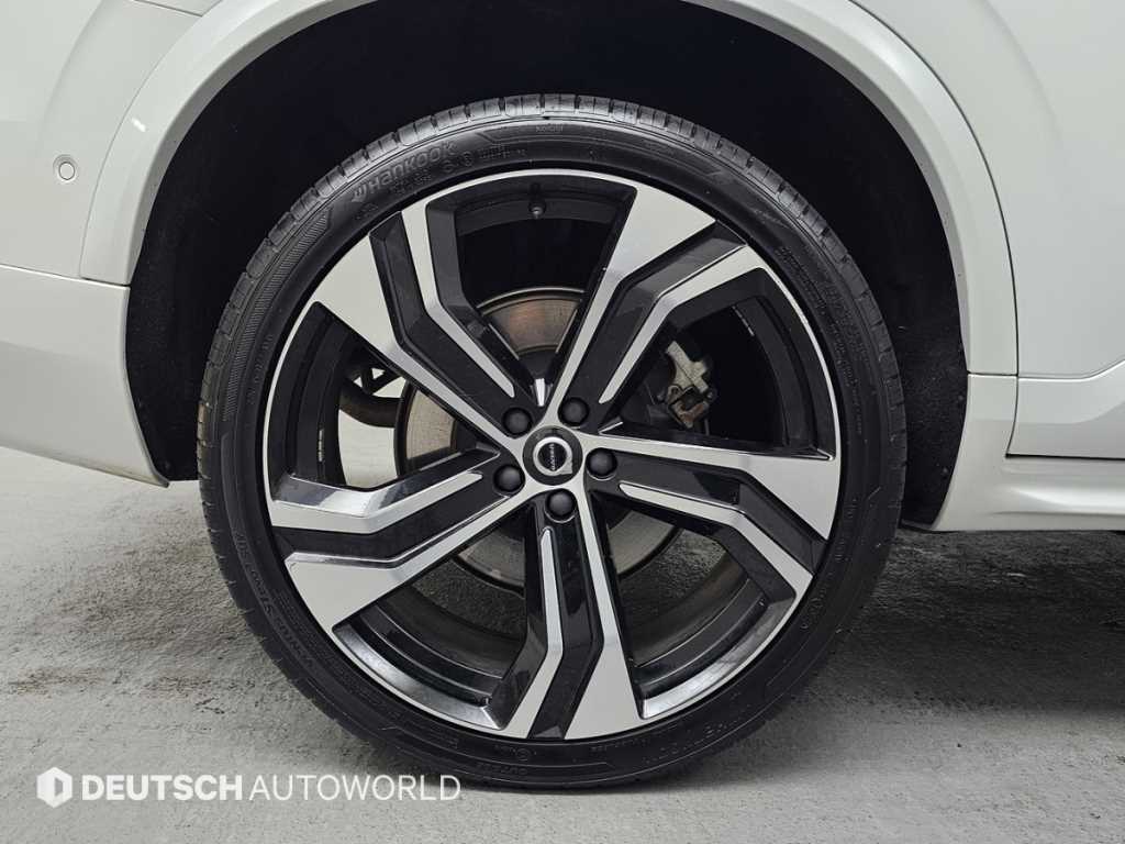 Volvo XC90 - Vista 5