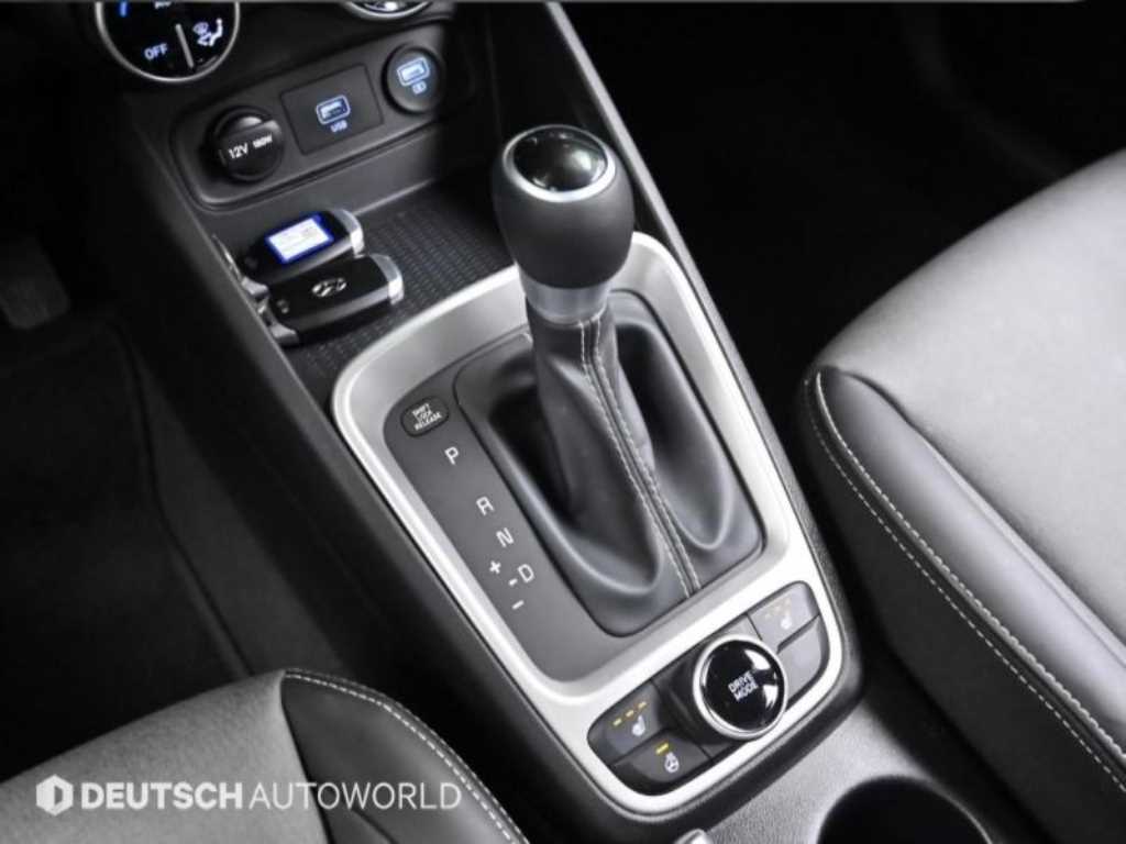 HYUNDAI Venue - Vista 9