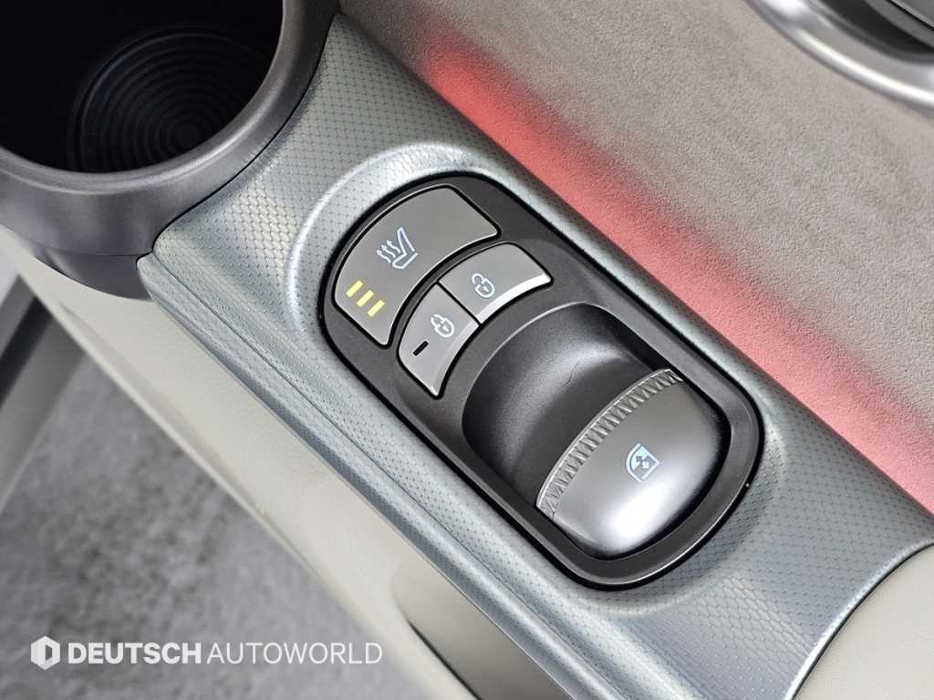 Genesis GV60 2022 Blanco - Importación desde Corea - HF Imports Iquique - Foto 16