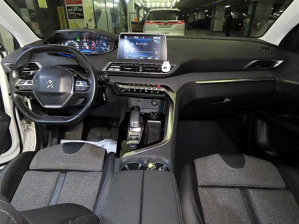 Peugeot 3008 - Vista 10