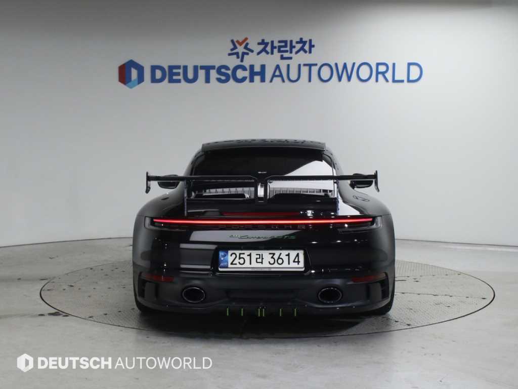 Porsche 911 - Vista 4