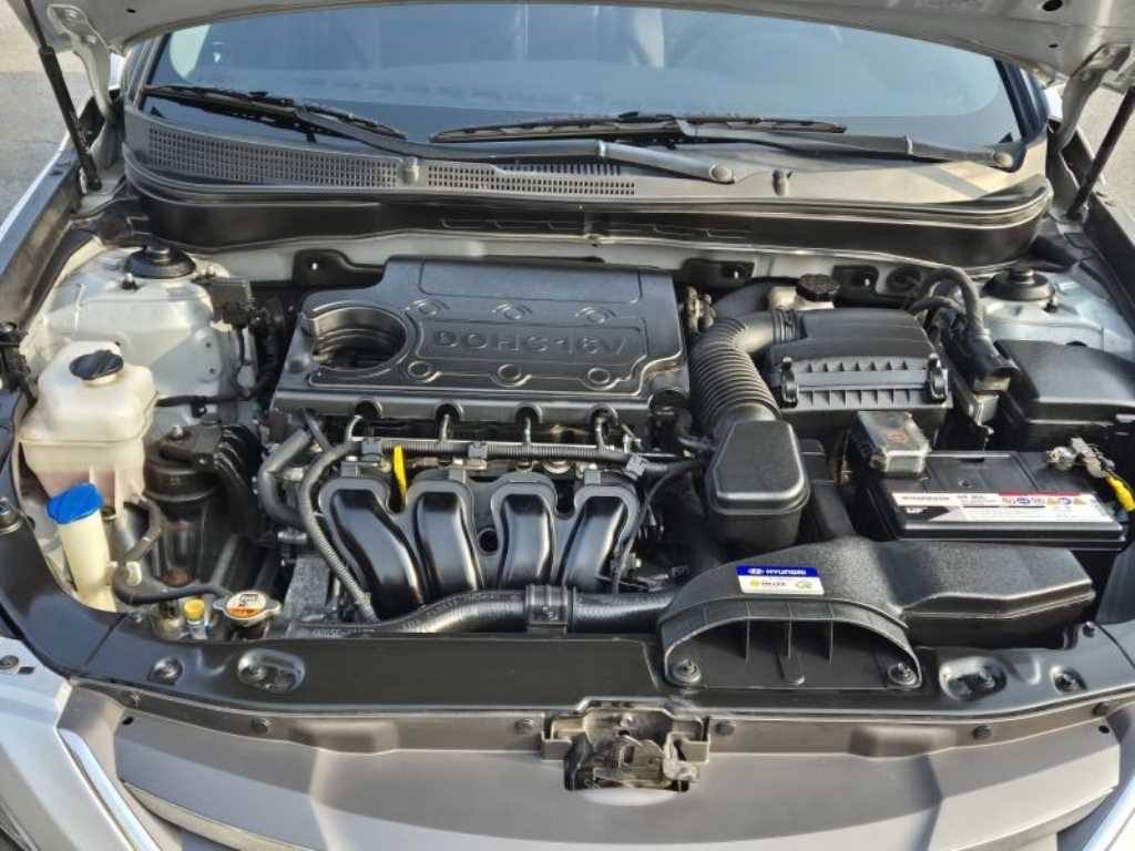 HYUNDAI Sonata 2012 Plateado - Importación desde Corea - HF Imports Iquique - Foto 20