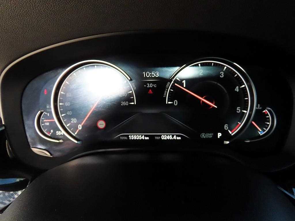 BMW 5 Series - Vista 9