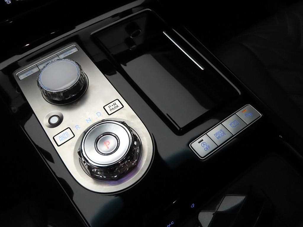 Genesis G80 - Vista 10