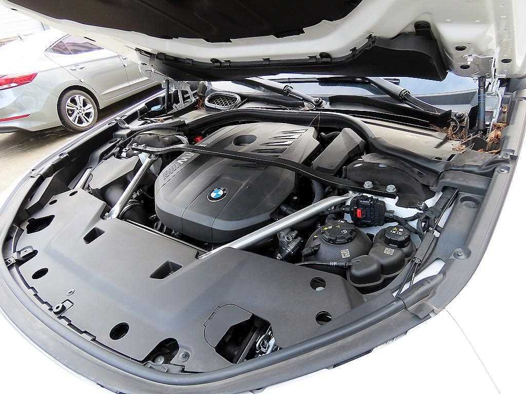 BMW 7 Series 2023 Blanco - Importación desde Corea - HF Imports Iquique - Foto 19