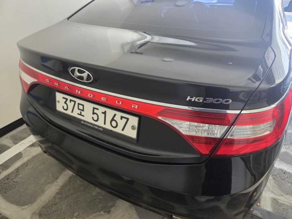 HYUNDAI Grandeur - Vista 4