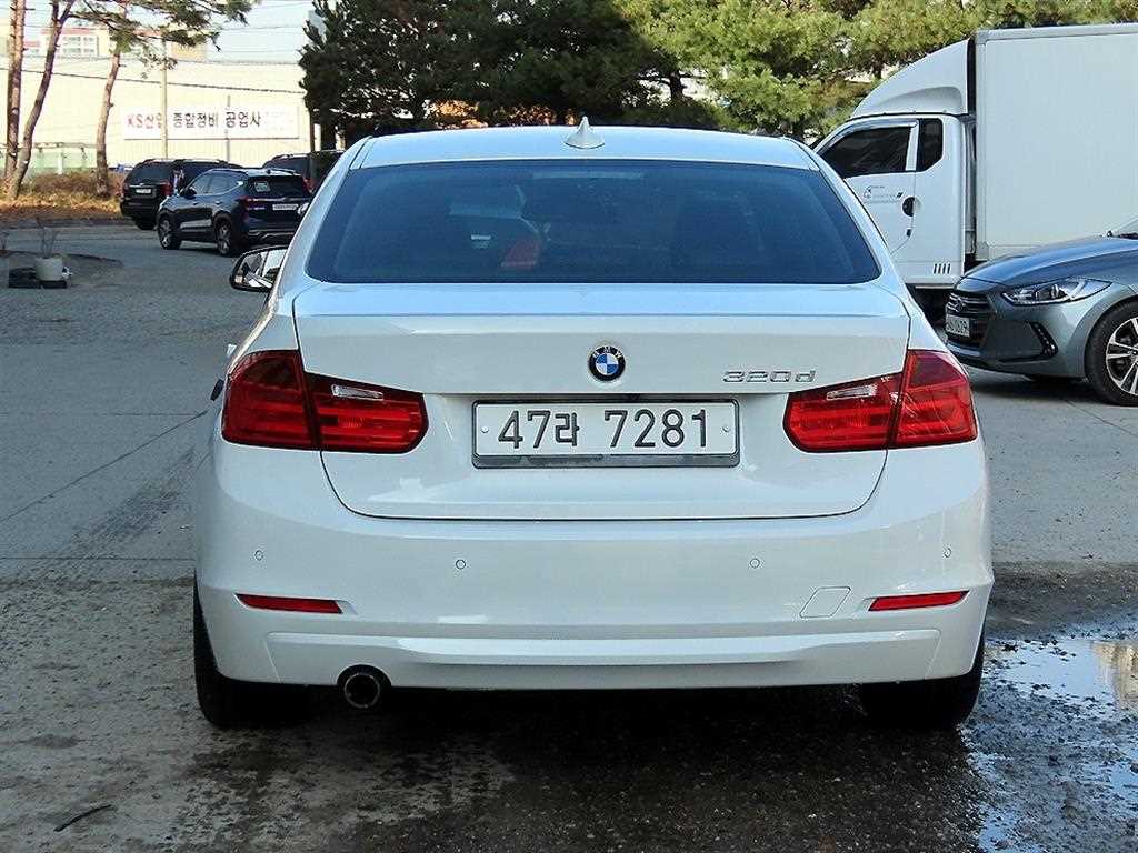 BMW 3 series - Vista 4