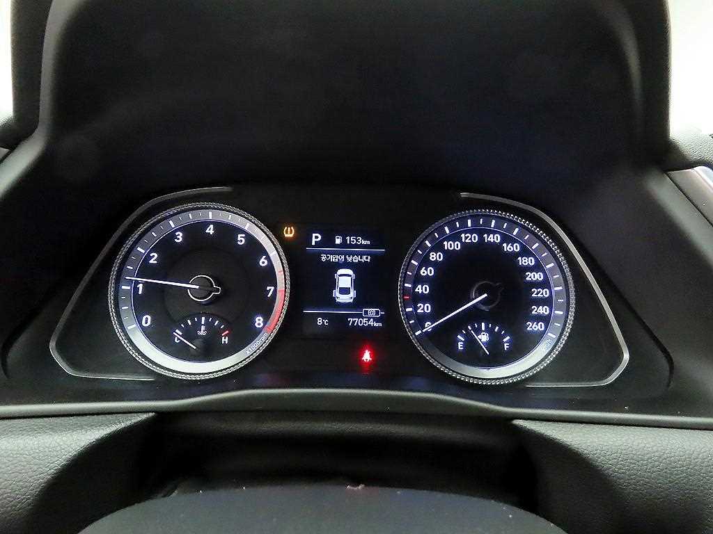 HYUNDAI Sonata - Vista 6