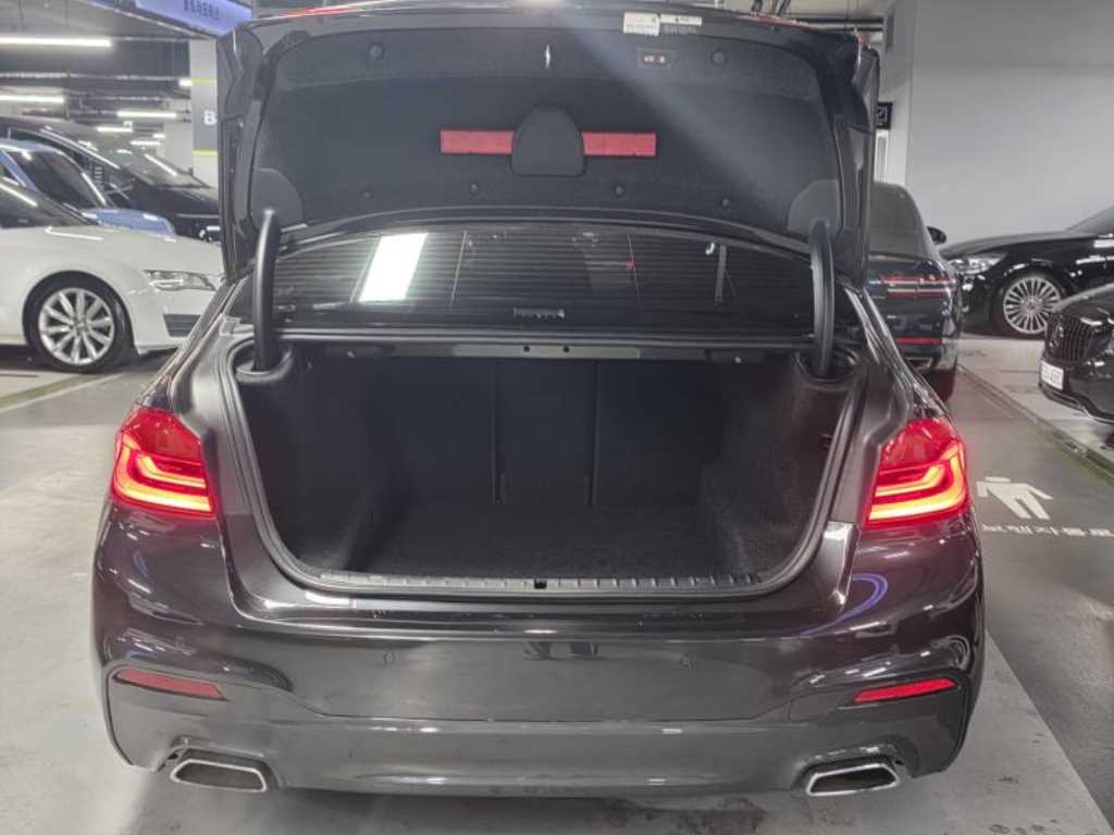 BMW 5 Series 2020 - Importación desde Corea - HF Imports Iquique - Foto 19