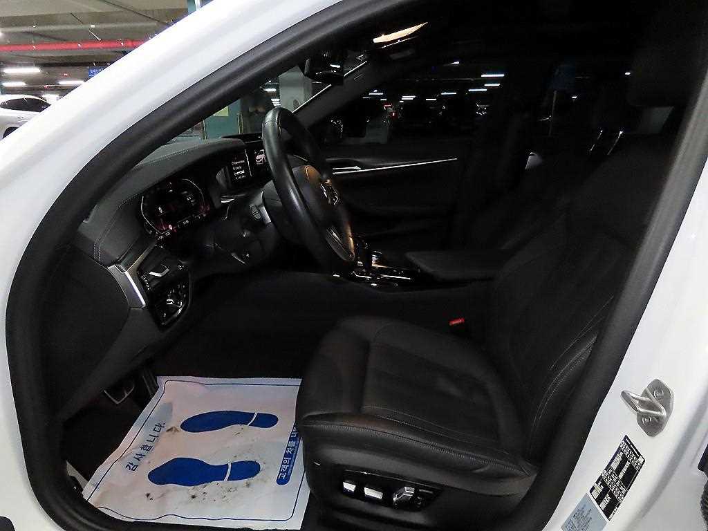 BMW 5 Series - Vista 6