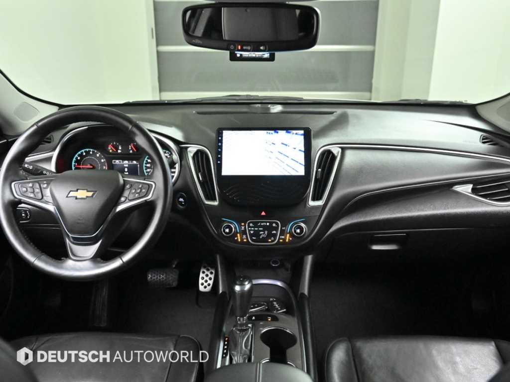 Chevrolet Malibu - Vista 7