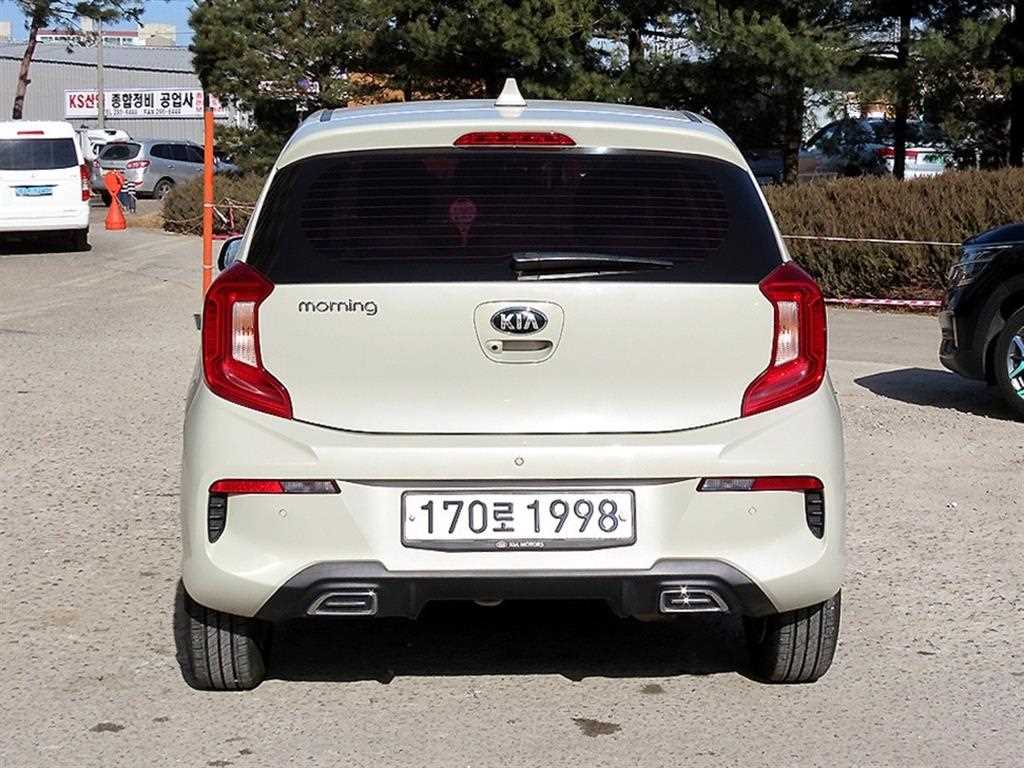 KIA Morning - Vista 4