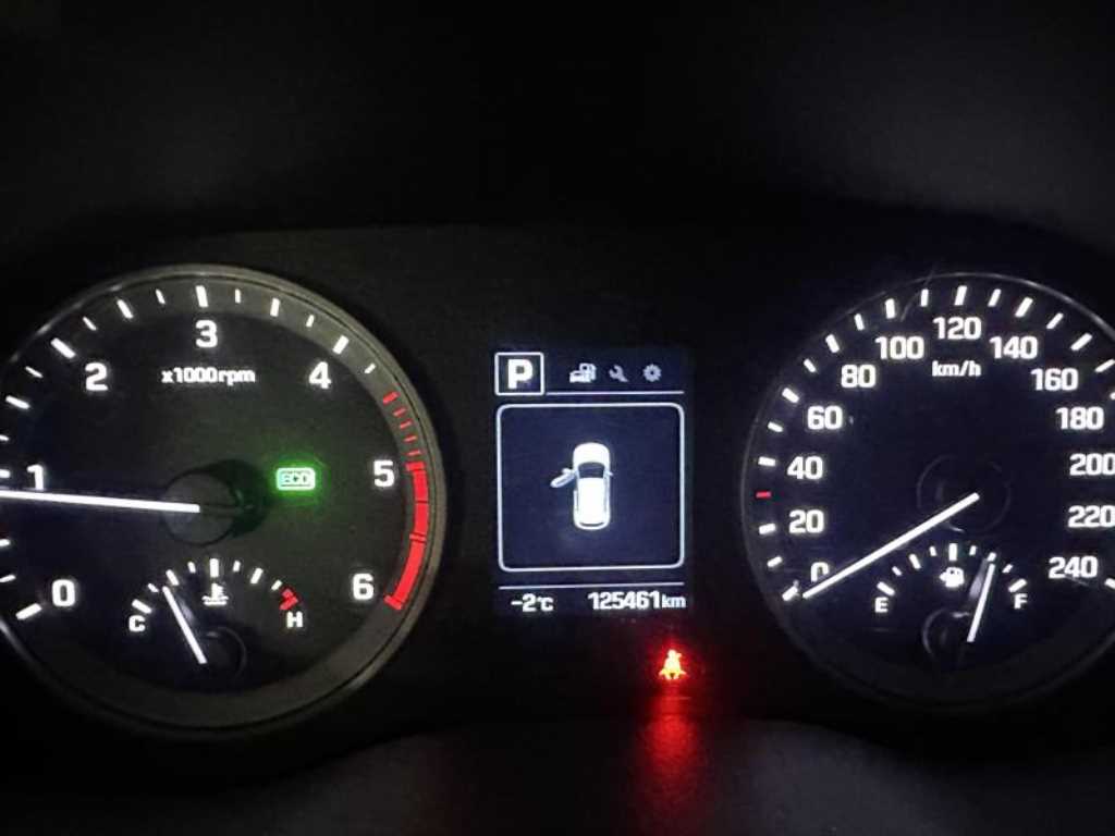 HYUNDAI Tucson - Vista 3