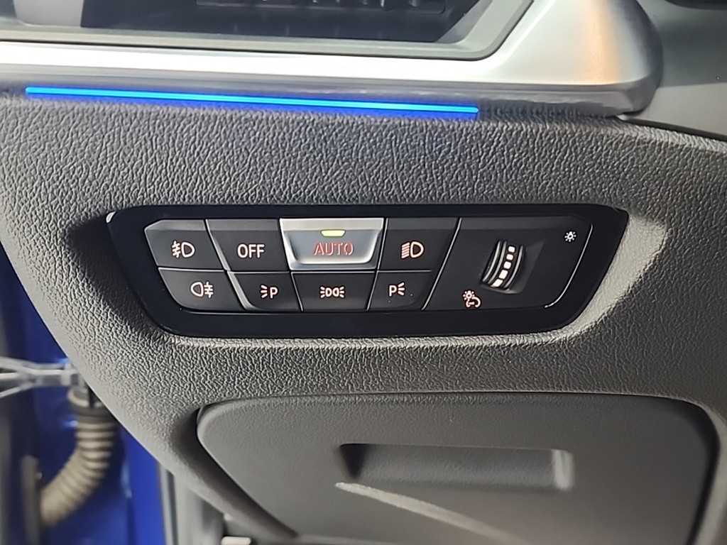 BMW 3 series 2021 Azul - Importación desde Corea - HF Imports Iquique - Foto 18