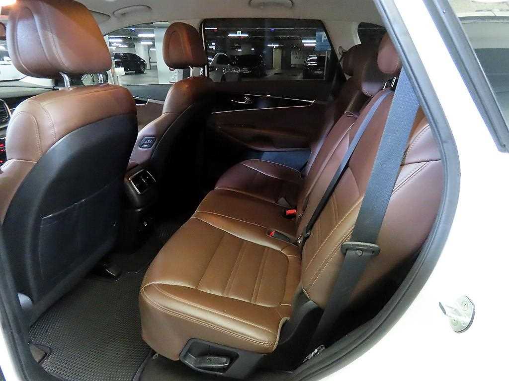 KIA Sorento - Vista 7