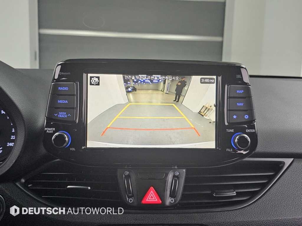 HYUNDAI i30 2020 Blanco - Importación desde Corea - HF Imports Iquique - Foto 15