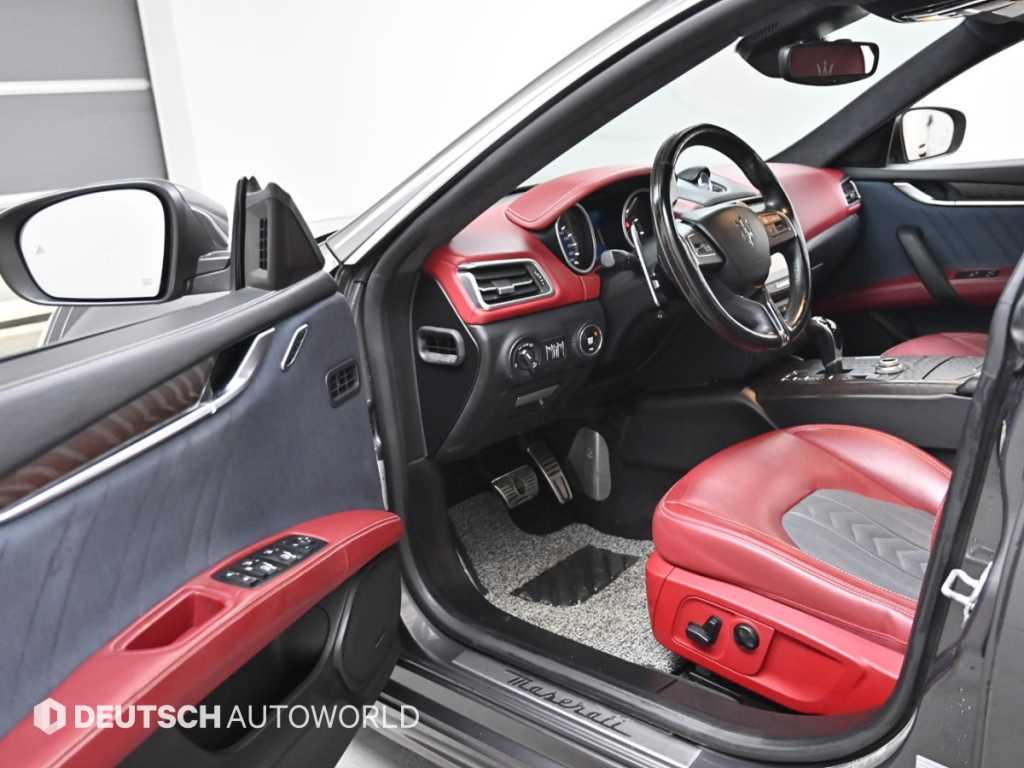 Maserati Ghibli - Vista 11