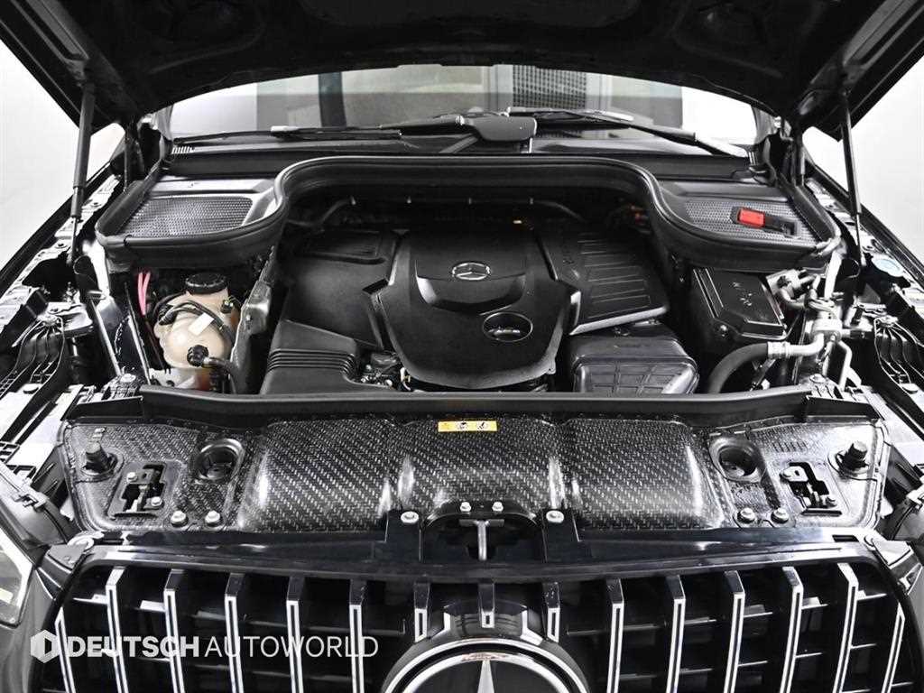 Mercedes Benz GLE Class - Vista 6