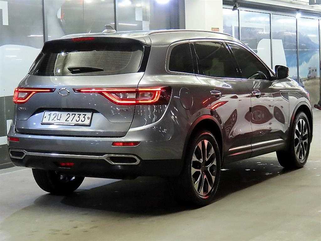 SAMSUNG QM6 - Vista 4