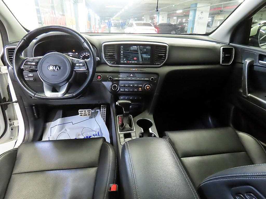 KIA Sportage - Vista 10