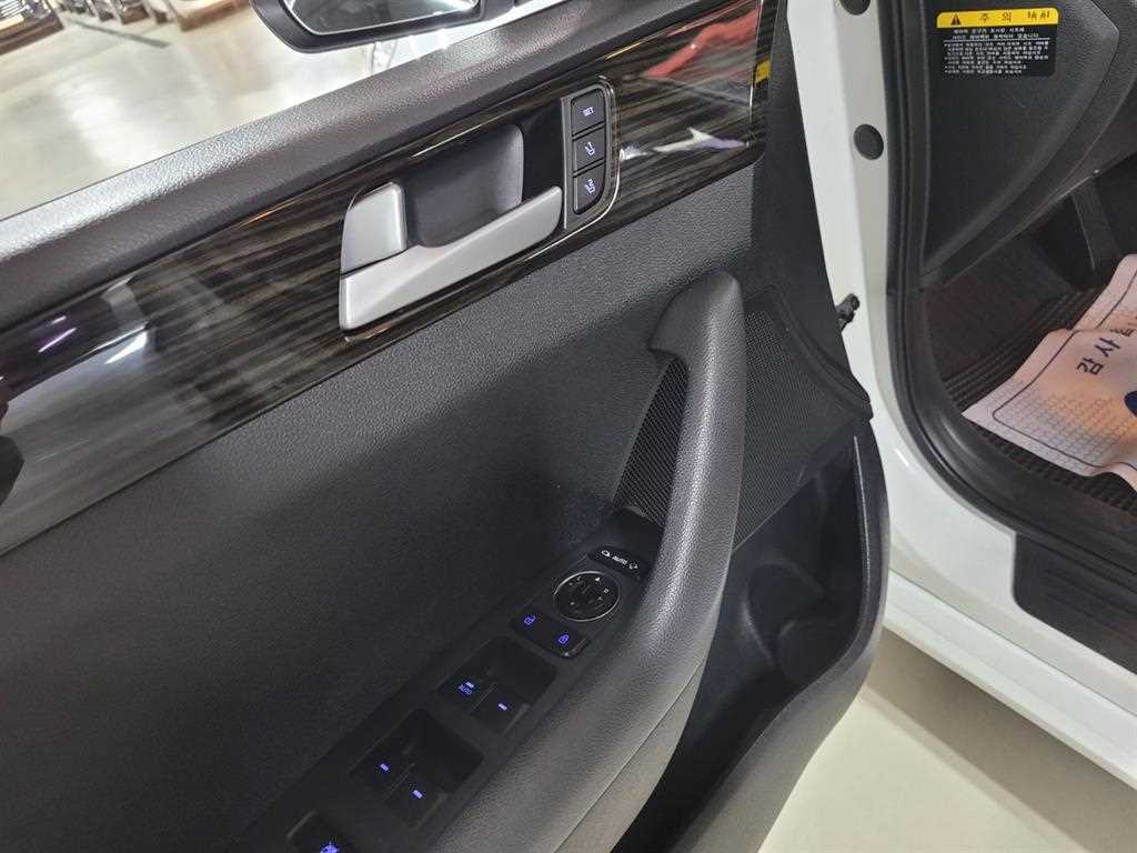 HYUNDAI Sonata 2016 Blanco - Importación desde Corea - HF Imports Iquique - Foto 16