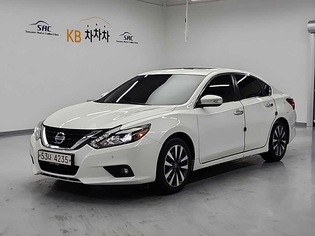 Nissan Altima 2017 Blanco - Importación desde Corea - HF Imports Iquique - Foto 1