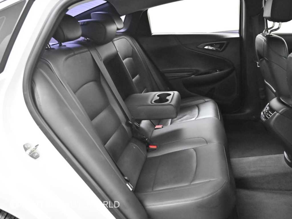 Chevrolet Malibu - Vista 12