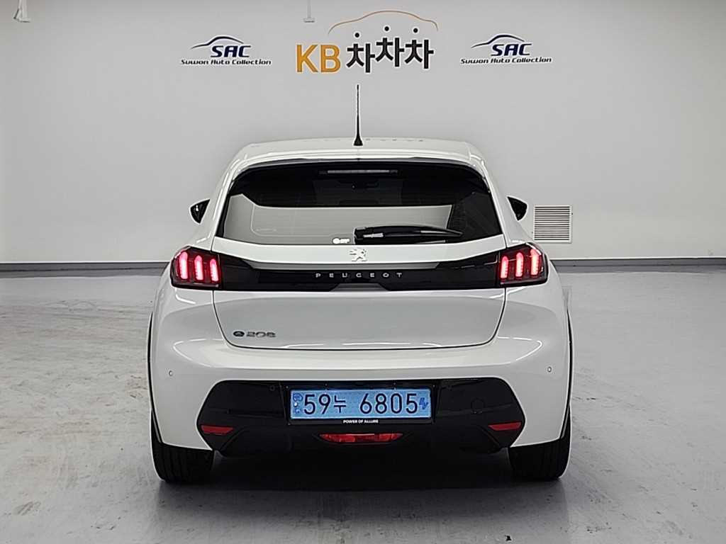 Peugeot 208 - Vista 3