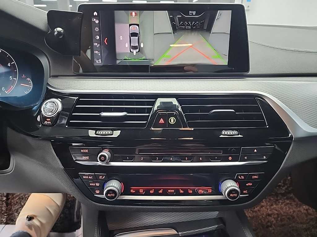 BMW 5 Series - Vista 10