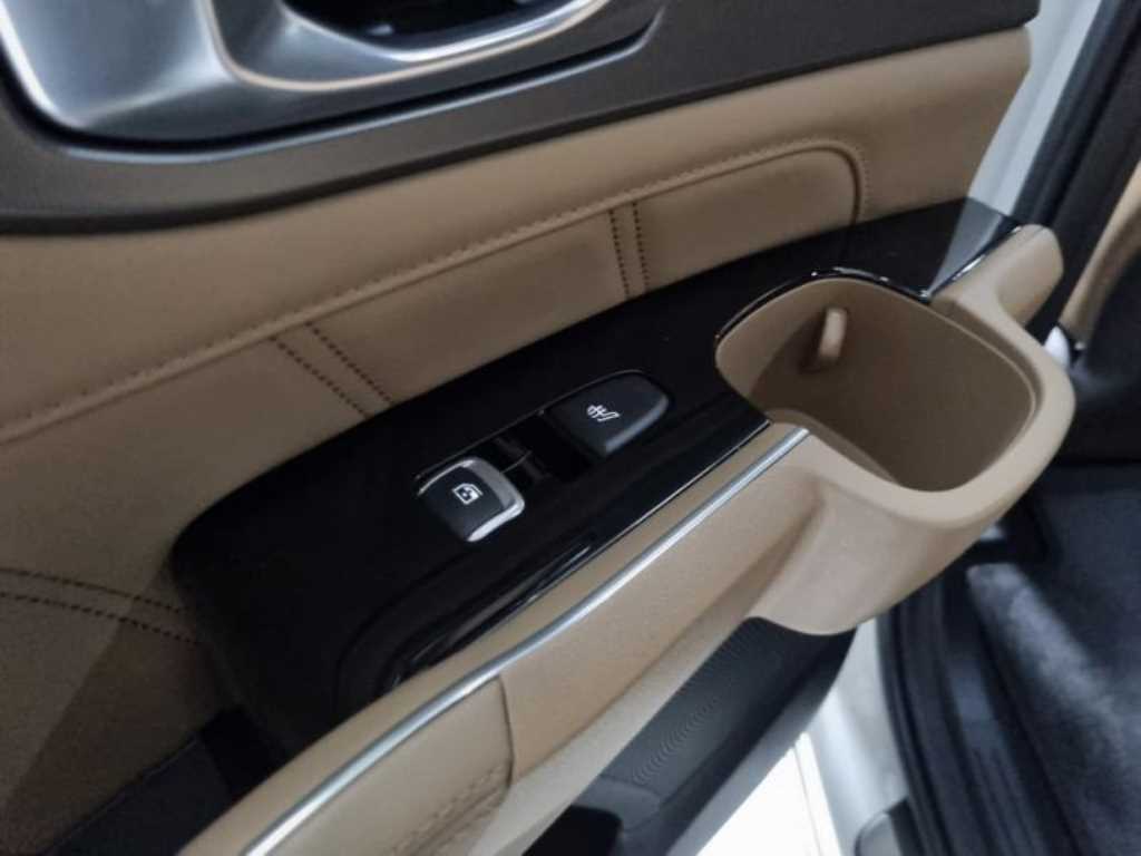 KIA Sorento - Vista 9