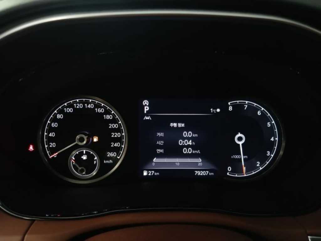 Genesis GV70 - Vista 10