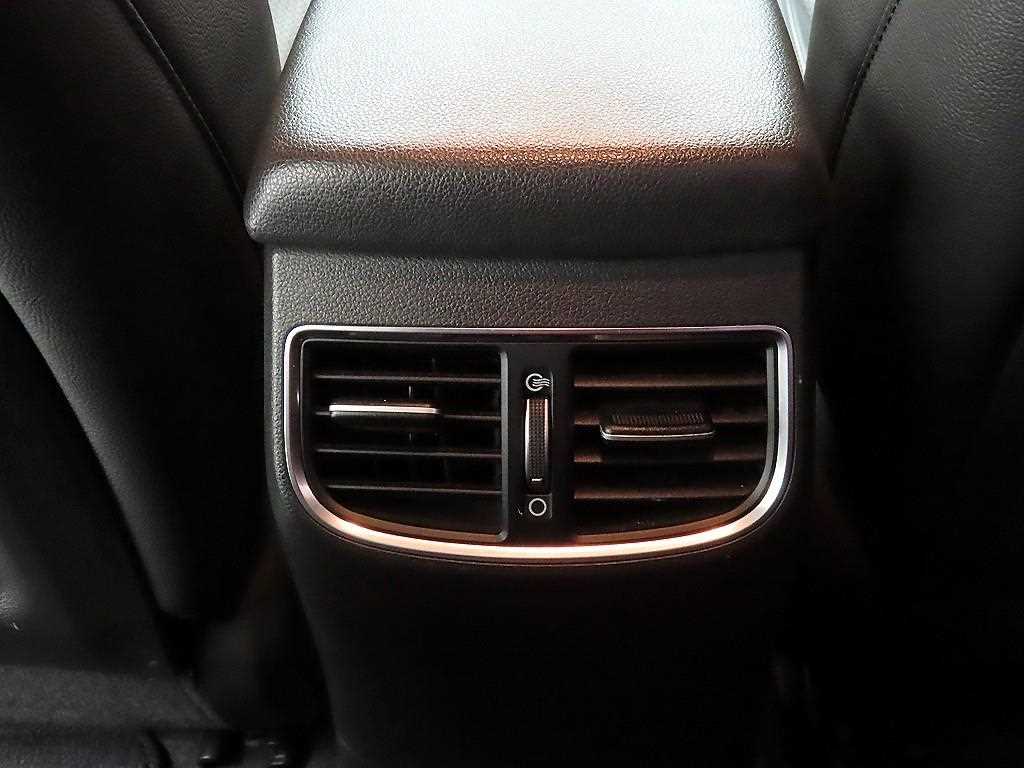 HYUNDAI Avante 2017 Gris - Importación desde Corea - HF Imports Iquique - Foto 18