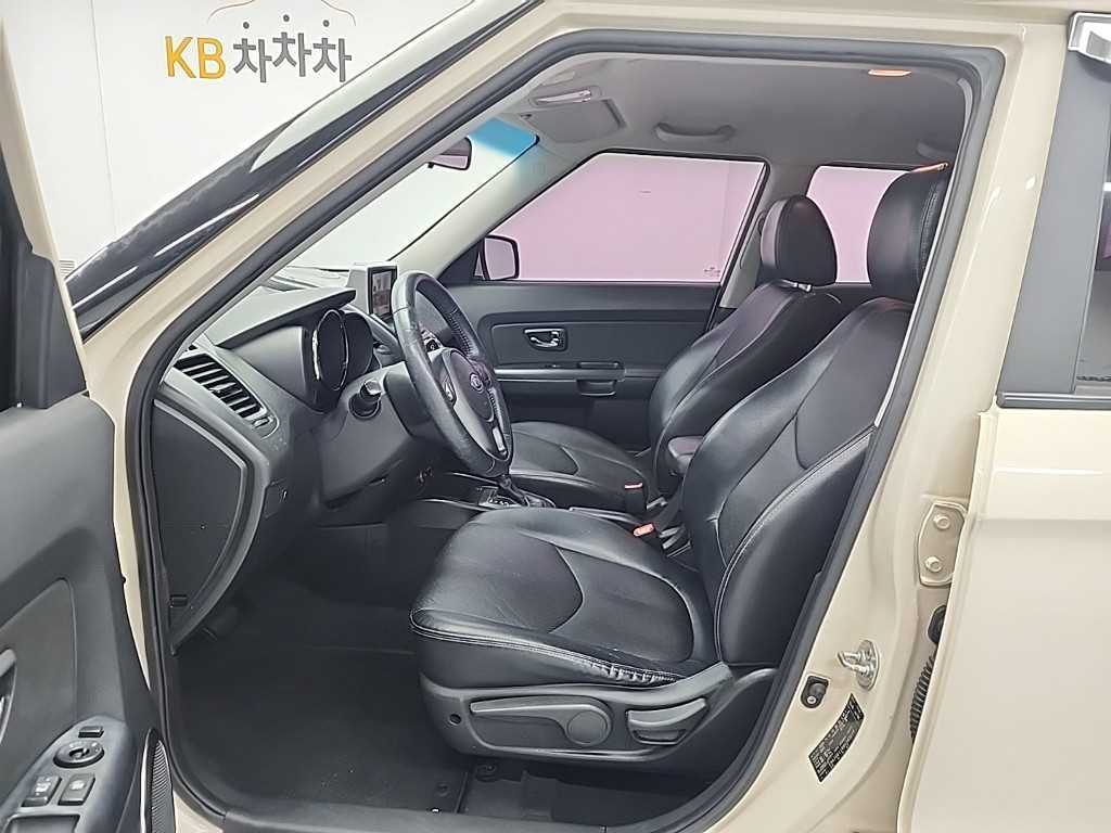 KIA Soul - Vista 11