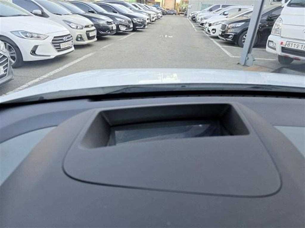 HYUNDAI Ioniq 5 2023 Blanco - Importación desde Corea - HF Imports Iquique - Foto 13