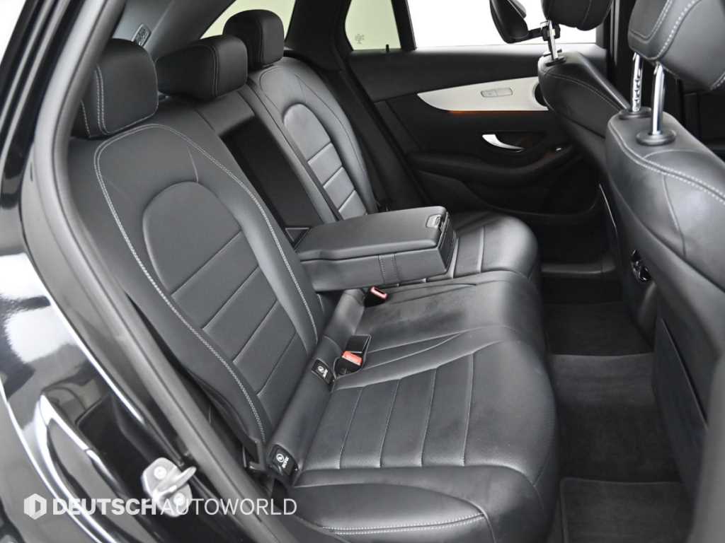 Mercedes Benz GLC Class - Vista 12