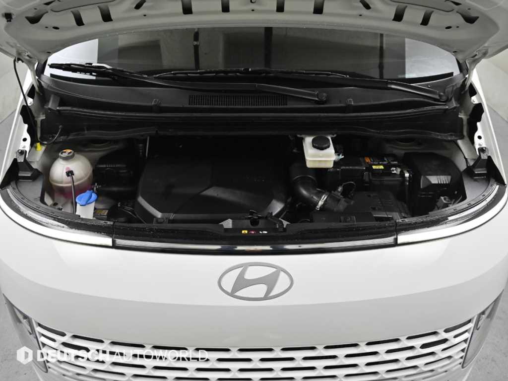 HYUNDAI Staria - Vista 6