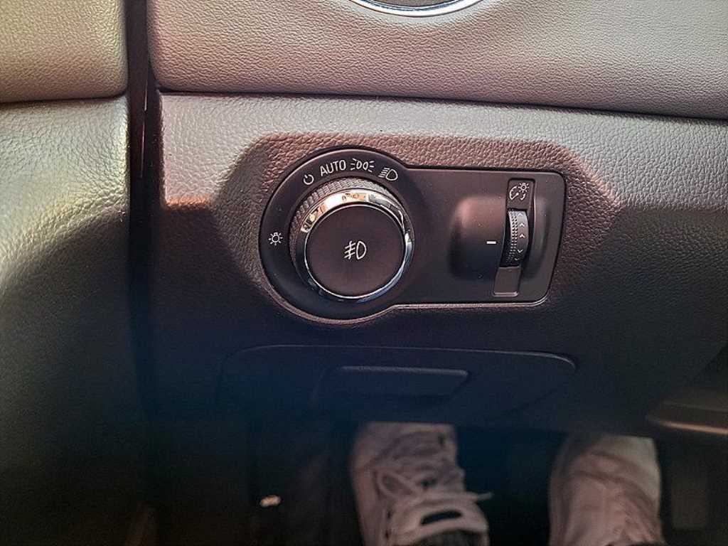 DAEWOO Lacetti 2010 Plateado - Importación desde Corea - HF Imports Iquique - Foto 16